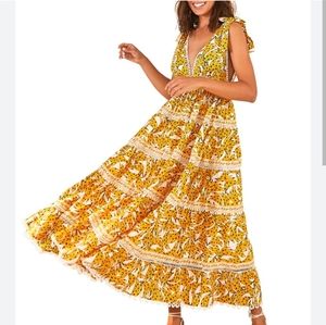 FARM Rio NWT- White Spotted Bananas Maxi Dress